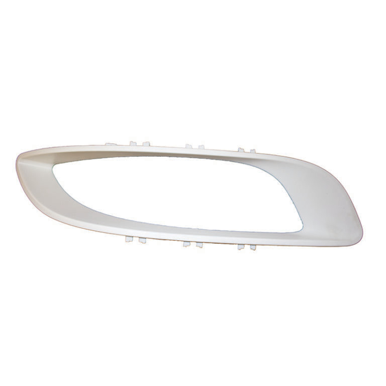 Fog Lamp Surround – DAF LF45 / LF55 Euro 6