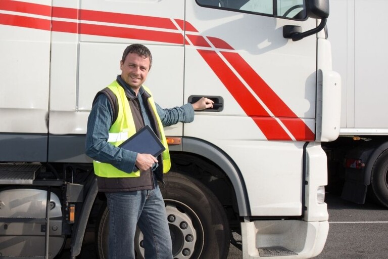 Driving Tips That All Semi-Truck Drivers Should Know