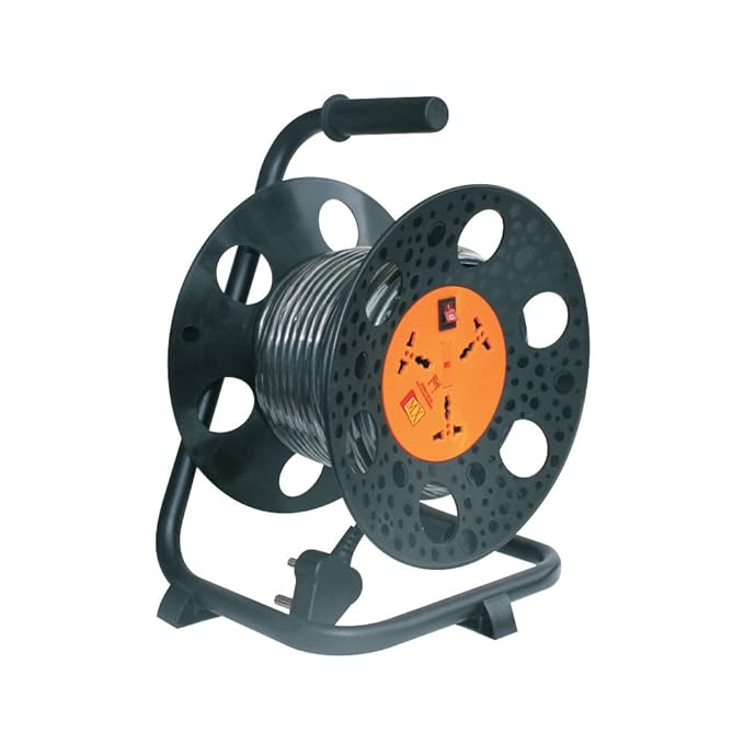 110v 44ft triple socket extension on a reel
