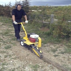 Trencher Trenching Hire Hire